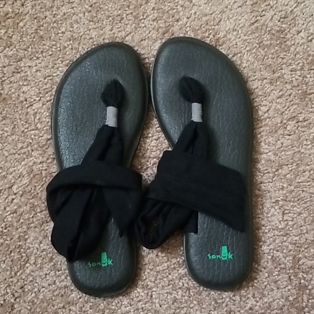 Sanuk Sandals